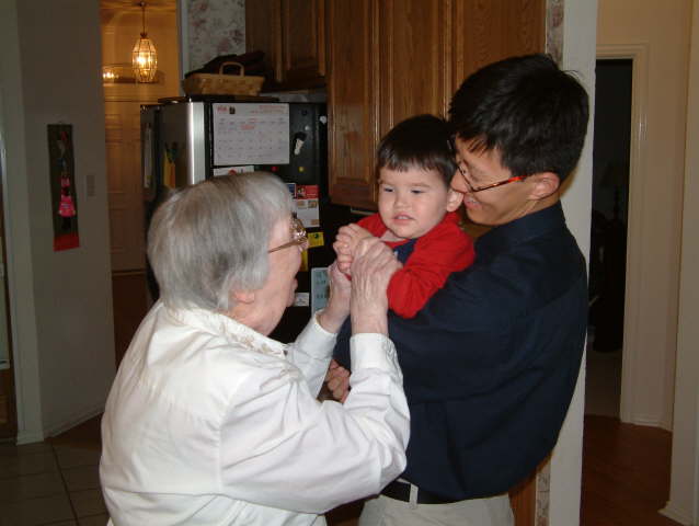 Hongxu,Bowen and Gma.J