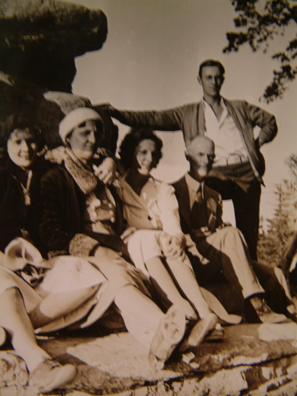 Eleanor, Sallie, Maxine, Joseph and Jim